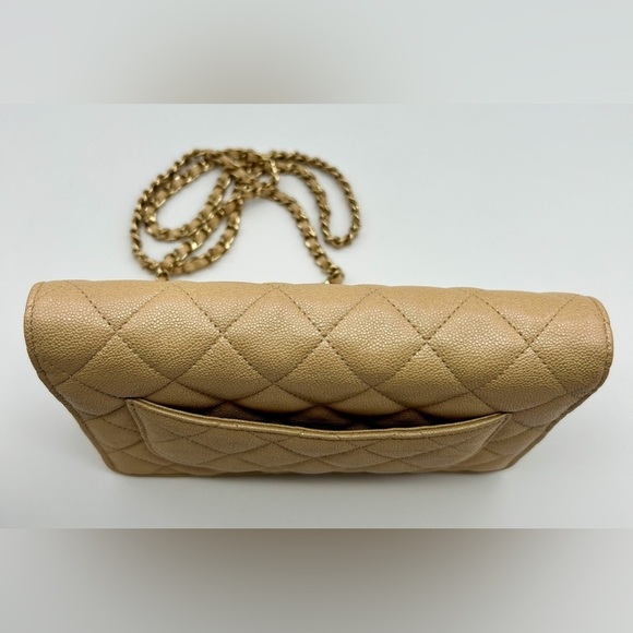 Chanel WOC 19S Iridescent Beige Caviar Leather with Gold Hardware 27xx - Picture 7 of 15